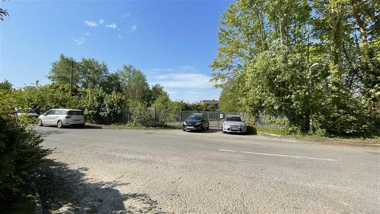 Parking in Northwich image 4