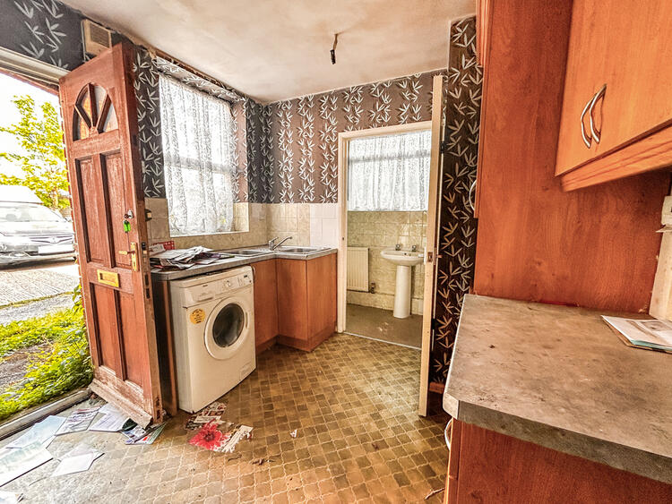 Apartment in Sandhurst image 5