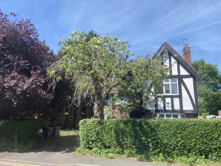 Detached House in Nottingham