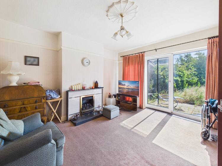 19 Nunsfield Drive, Alvaston, Derby DE24 0GH