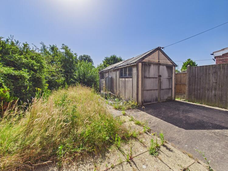 19 Nunsfield Drive, Alvaston, Derby DE24 0GH