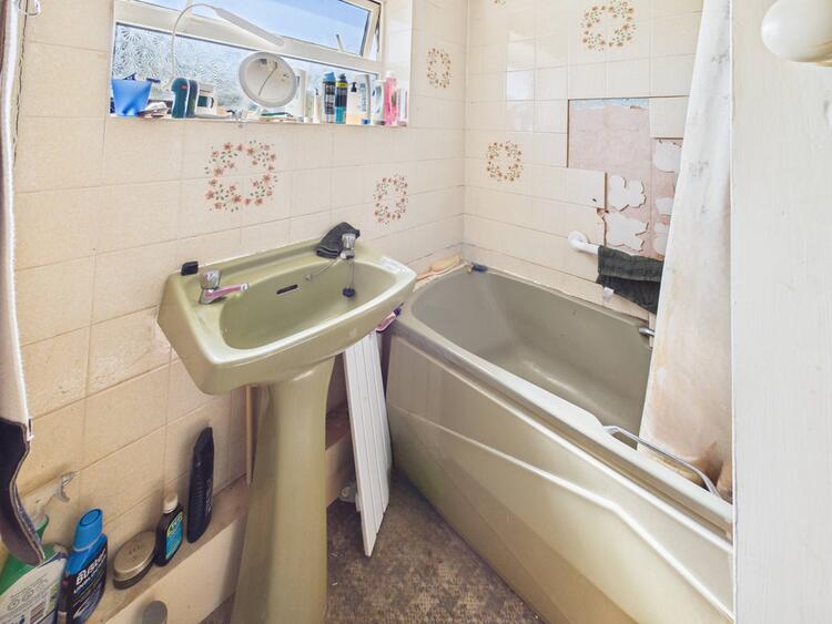 19 Nunsfield Drive, Alvaston, Derby DE24 0GH