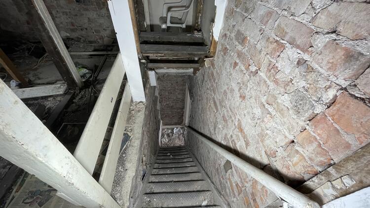 Terraced House in Manchester image 5