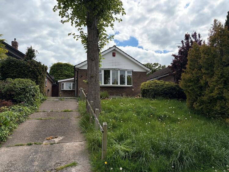 Detached Bungalow in Heanor