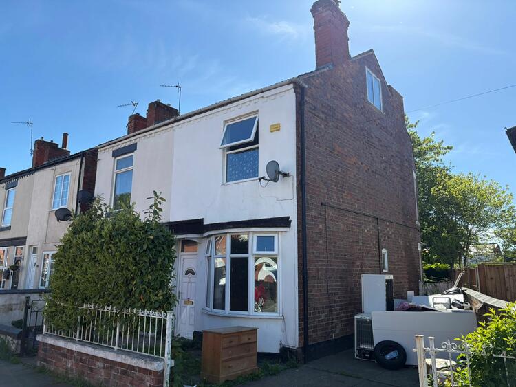 Semi-detached House in Nottingham