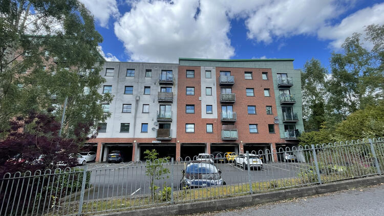 Apartment in St. Helens image 2