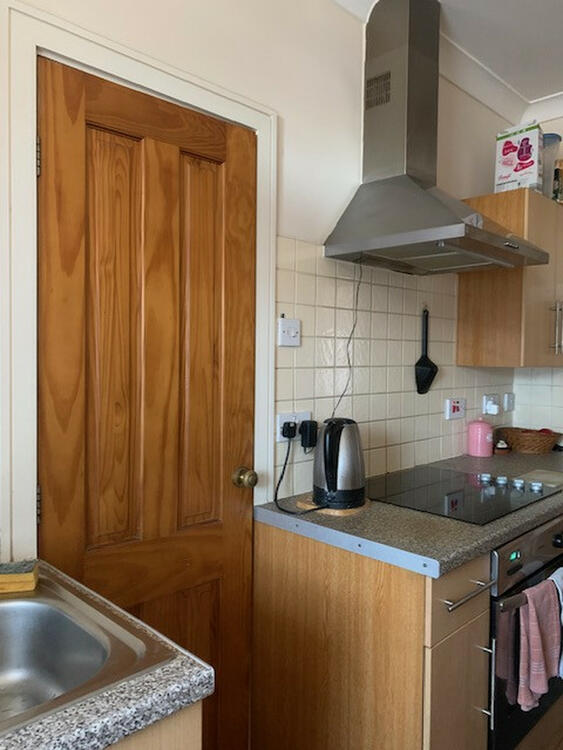 Flat in London image 4
