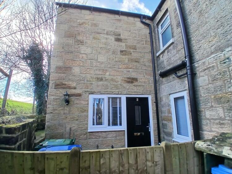 Semi-detached House in Whitby image 2