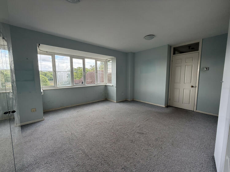 Apartment in Ware image 2