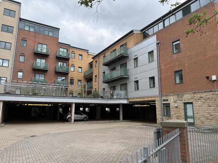 Flat in Sheffield