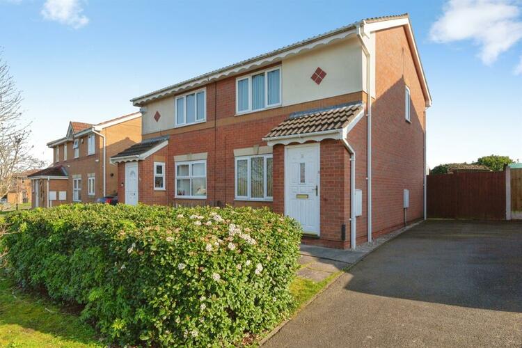 Semi-detached House in Leicester
