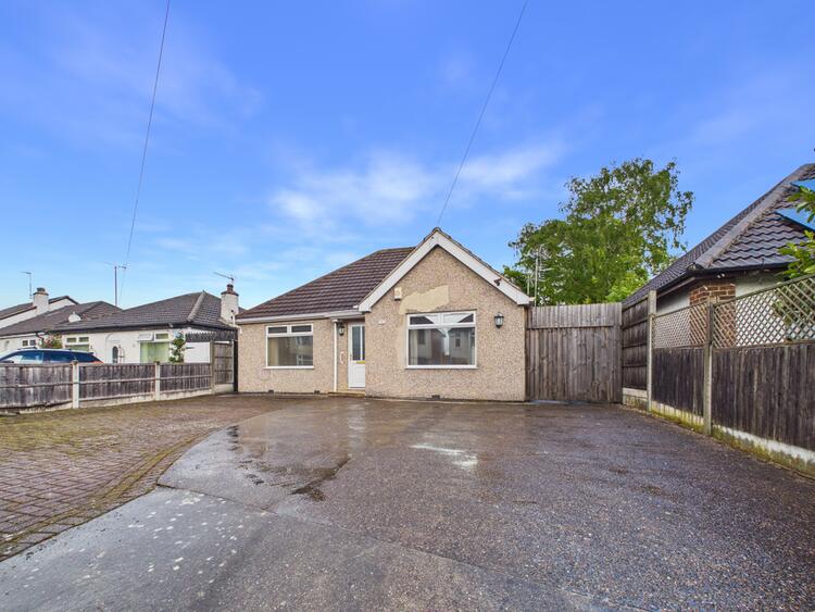 Bungalow in Derby