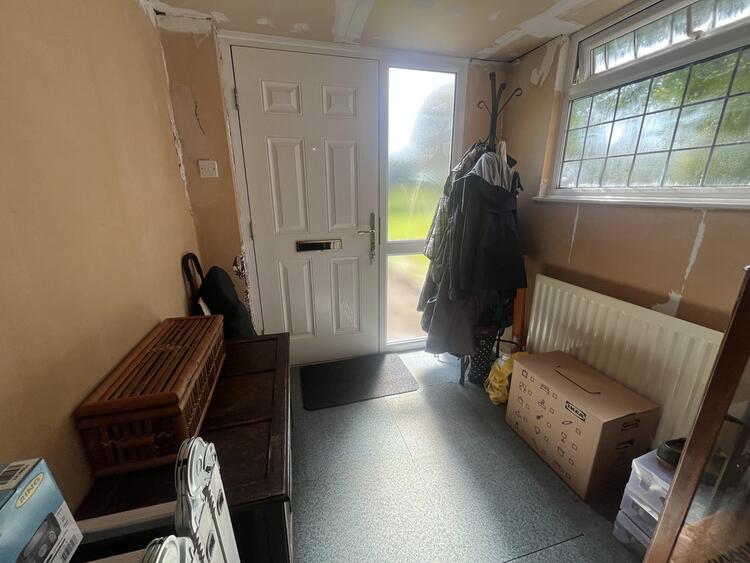 Detached House in Leicester image 4