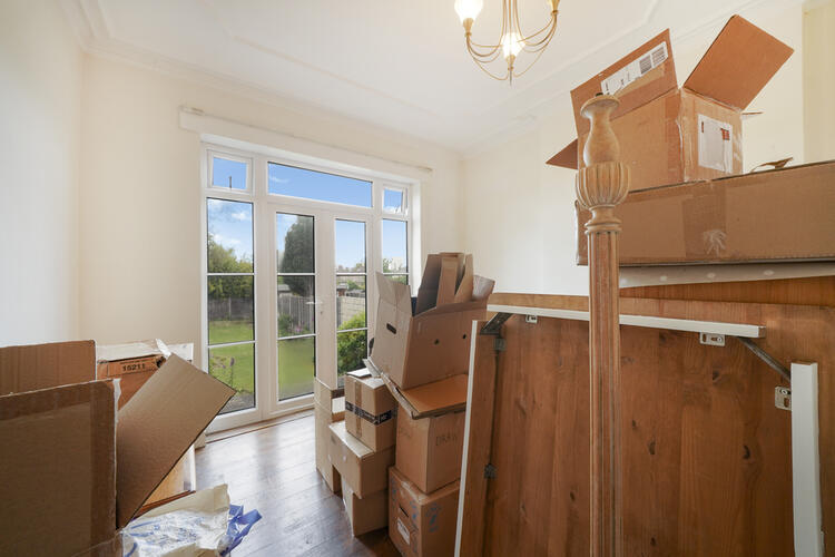 Semi-detached House in Harrow image 5