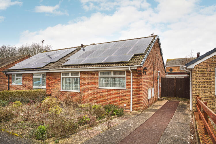 Semi-detached Bungalow in Derby