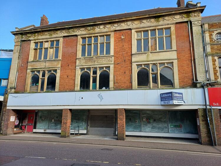 Retail Property (High Street) in Kettering