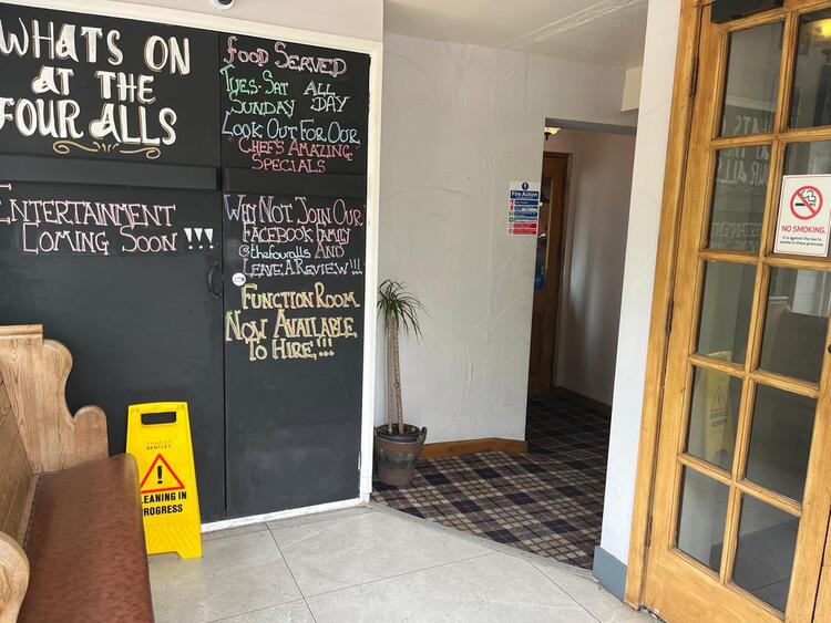 Four Alls Inn, Woodseaves, Market Drayton, Shropshire TF9 2AG