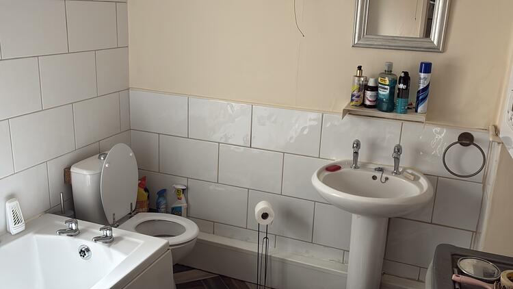 4 Charnock Street, Leyland, Lancashire PR25 3EB