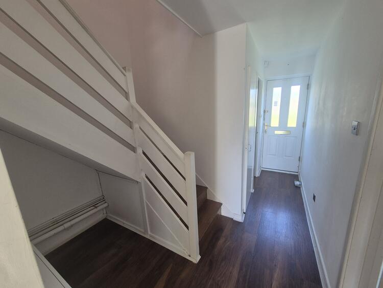 Terraced House in Southport image 3