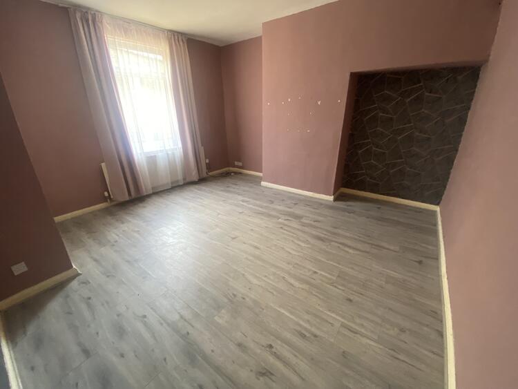 17 Claremont Street, Sowerby Bridge, West Yorkshire HX6 2PD