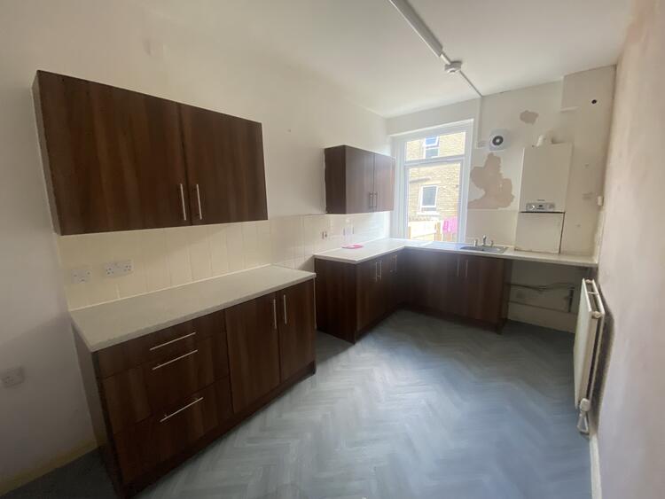 17 Claremont Street, Sowerby Bridge, West Yorkshire HX6 2PD