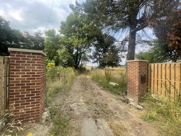 Hill Close, Chesterfield Road, Arkwright Town, Chesterfield, Derbyshire S44 5DR