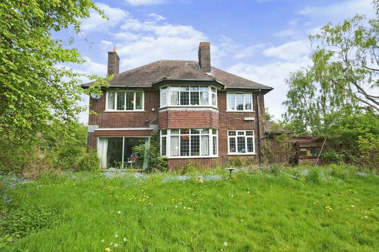 Hill Close, Chesterfield Road, Arkwright Town, Chesterfield, Derbyshire S44 5DR