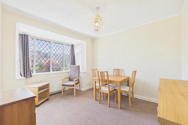 117 Dicksons Drive, Newton, Chester, Cheshire CH2 2BT