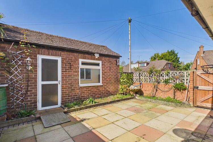 117 Dicksons Drive, Newton, Chester, Cheshire CH2 2BT