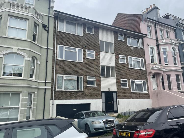 Apartment in St. Leonards-On-Sea image 2