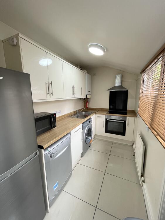 100 Carholme Road, Lincoln LN1 1SP