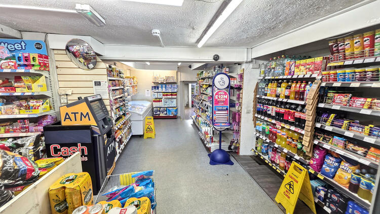 41 Abbey Road, Torquay, Devon TQ2 5NQ