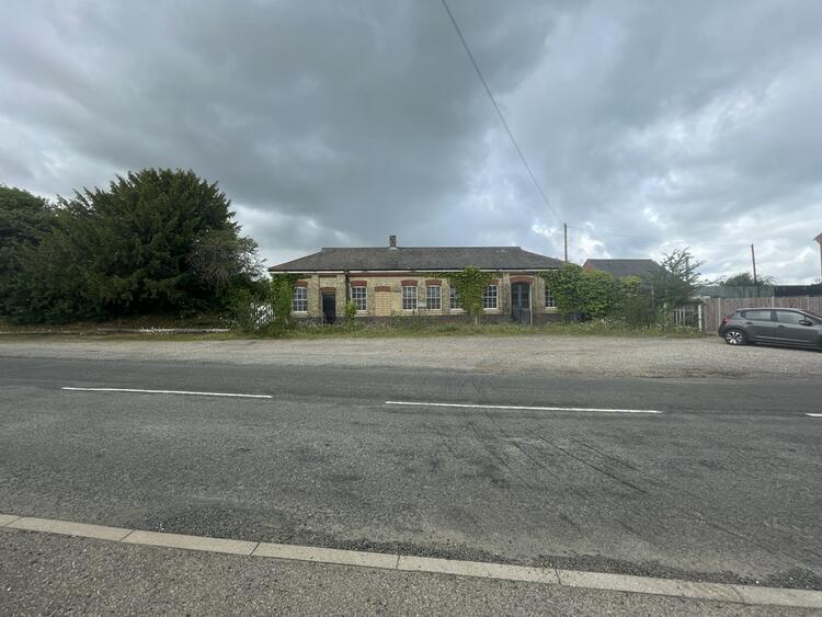 Commercial Property in Grantham image 2
