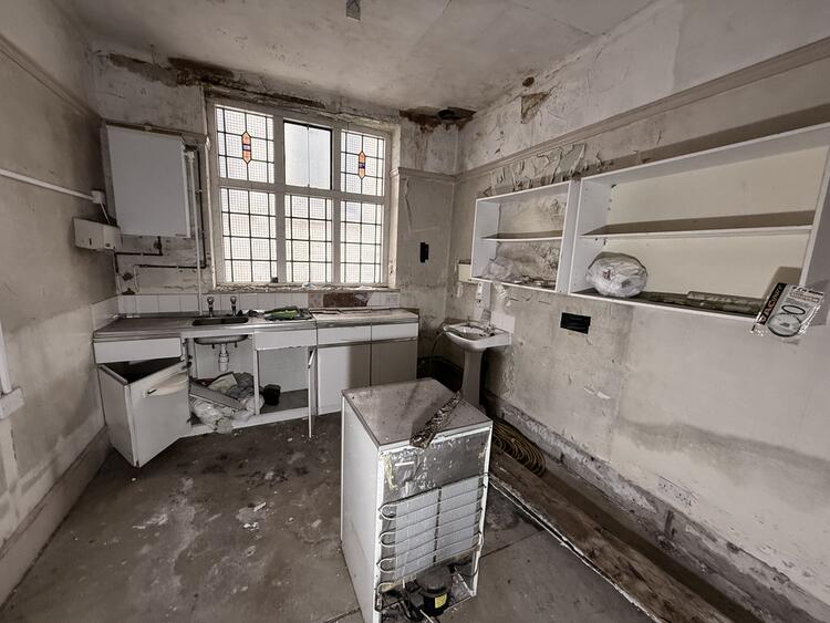 605 Ecclesall Road, Sheffield, South Yorkshire S11 8PT