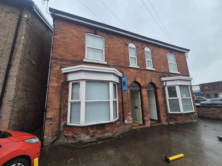 10 Wigan Road, Ormskirk, Lancashire L39 2AU