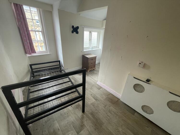 28 West Street, Scarborough, North Yorkshire YO11 2QP