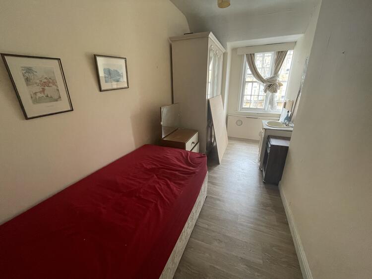 28 West Street, Scarborough, North Yorkshire YO11 2QP