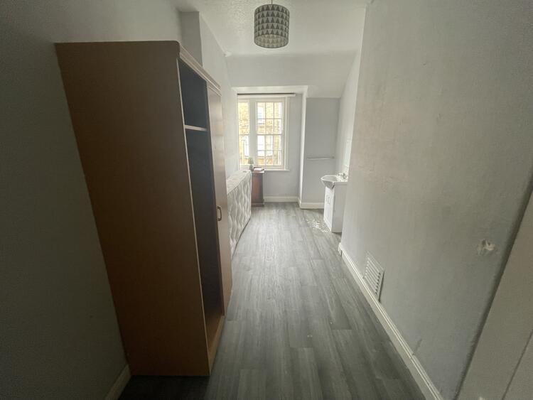 28 West Street, Scarborough, North Yorkshire YO11 2QP