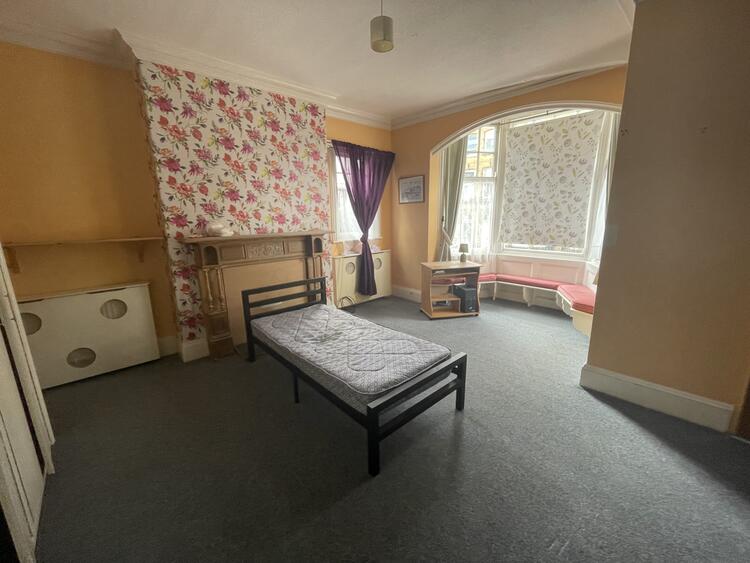 28 West Street, Scarborough, North Yorkshire YO11 2QP