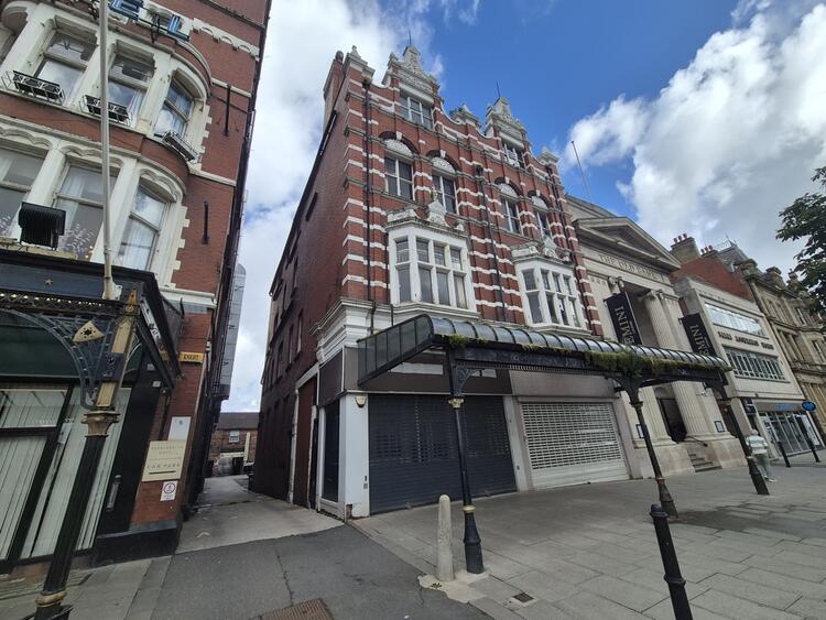Retail Property (High Street) in Southport image 3