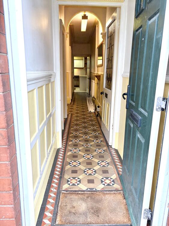 Terraced House in Derby image 2
