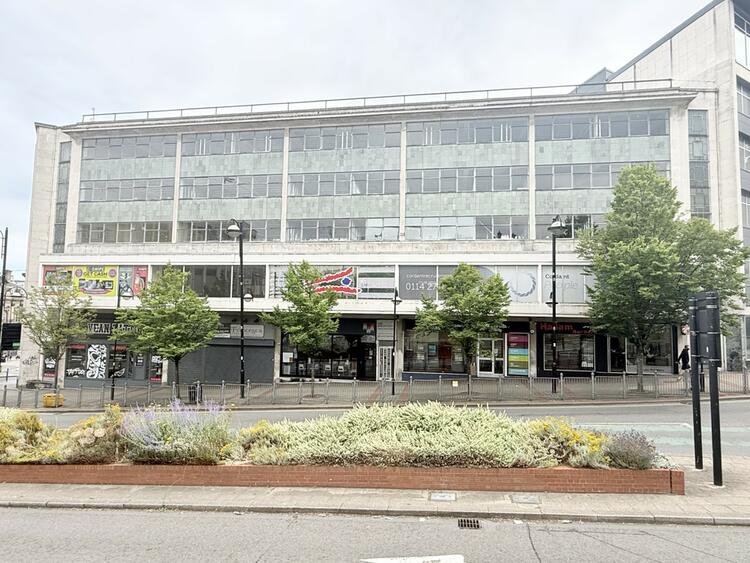 Commercial Property in Sheffield image 4
