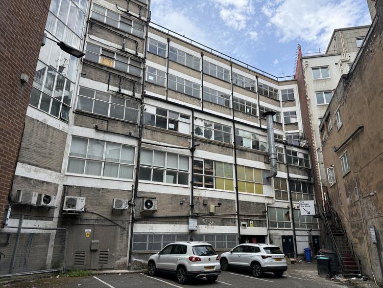 Commercial Property in Sheffield image 5