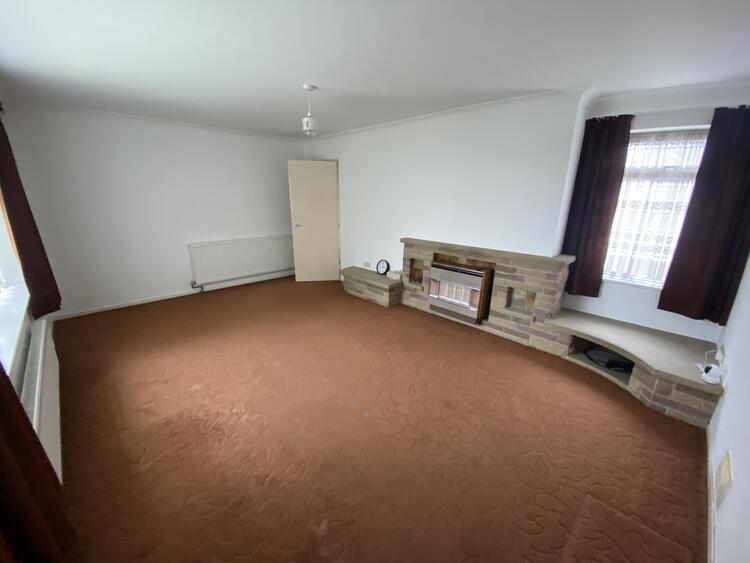 Bungalow in Alfreton image 3