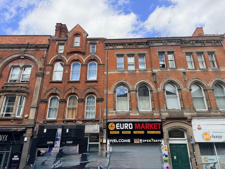 Flat in Walsall image 4