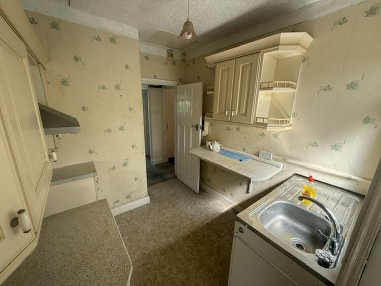 Bungalow in Sutton Coldfield image 2