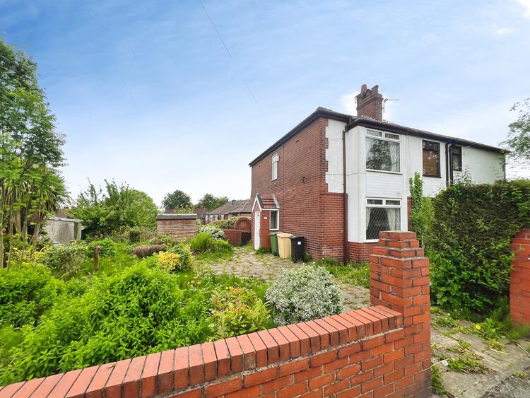 10 Fairmount Avenue, Bolton, Lancashire BL2 5LB