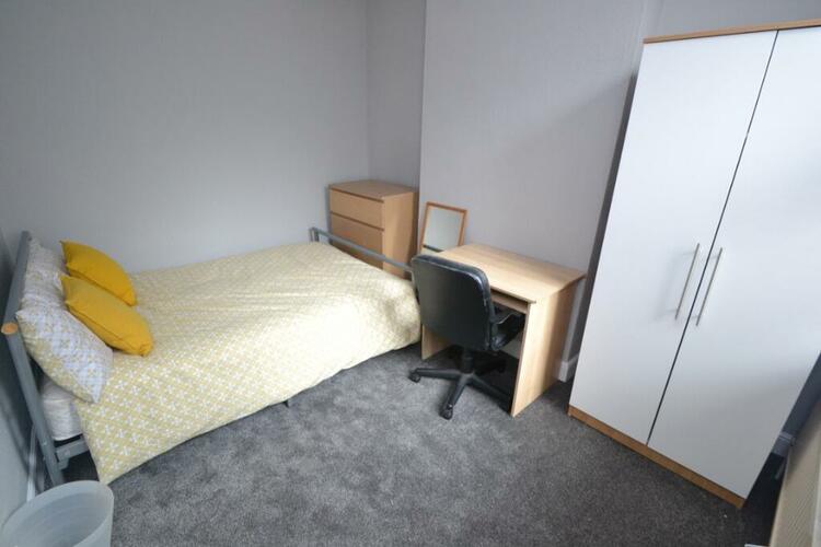House of Multiple Occupation in Nottingham image 3