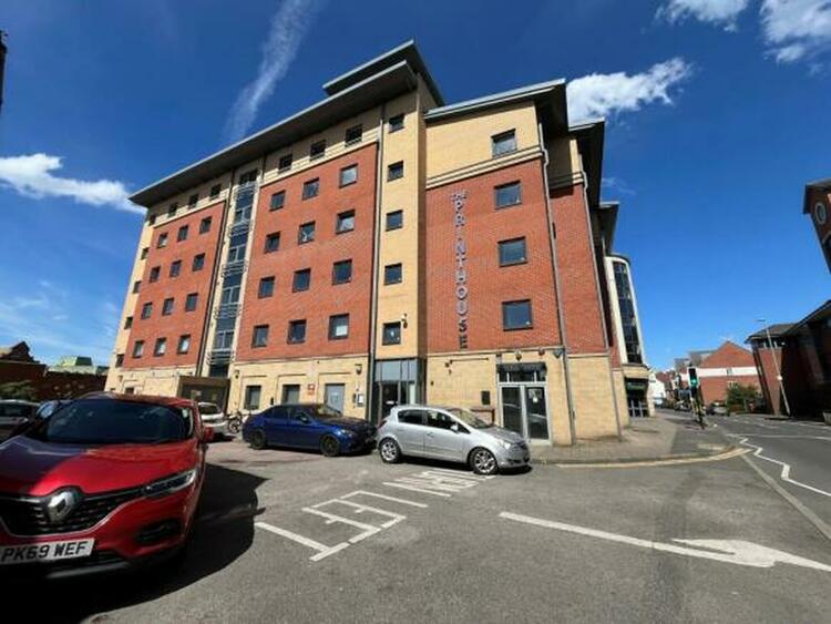 Flat in Loughborough