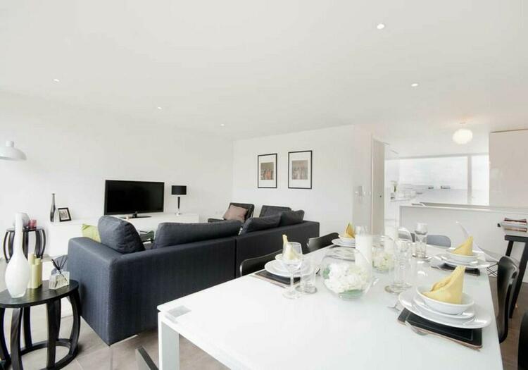 Apartment in Nottingham image 2
